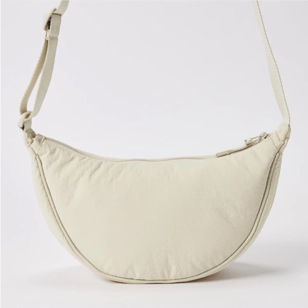 Uniqlo Cream Shoulder Bag